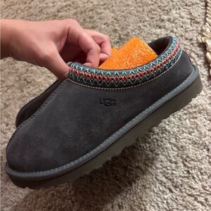 UGG Tasman Slippers